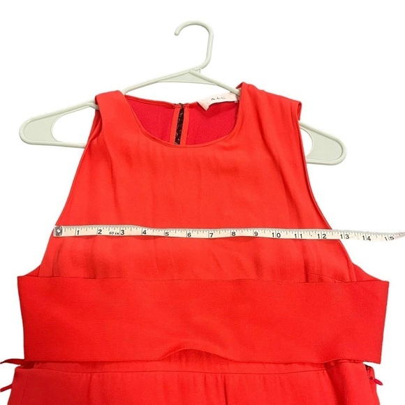 Welcome to my closet! - Picture 16 of 16